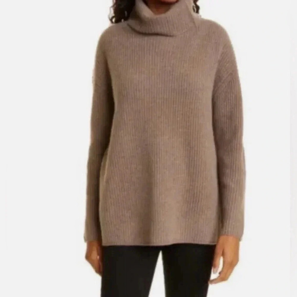 Nordstrom Women's Signature Funnel Neck Tunic Lux Sweater 100%‎ Cashmere S NWOT - Picture 1 of 11